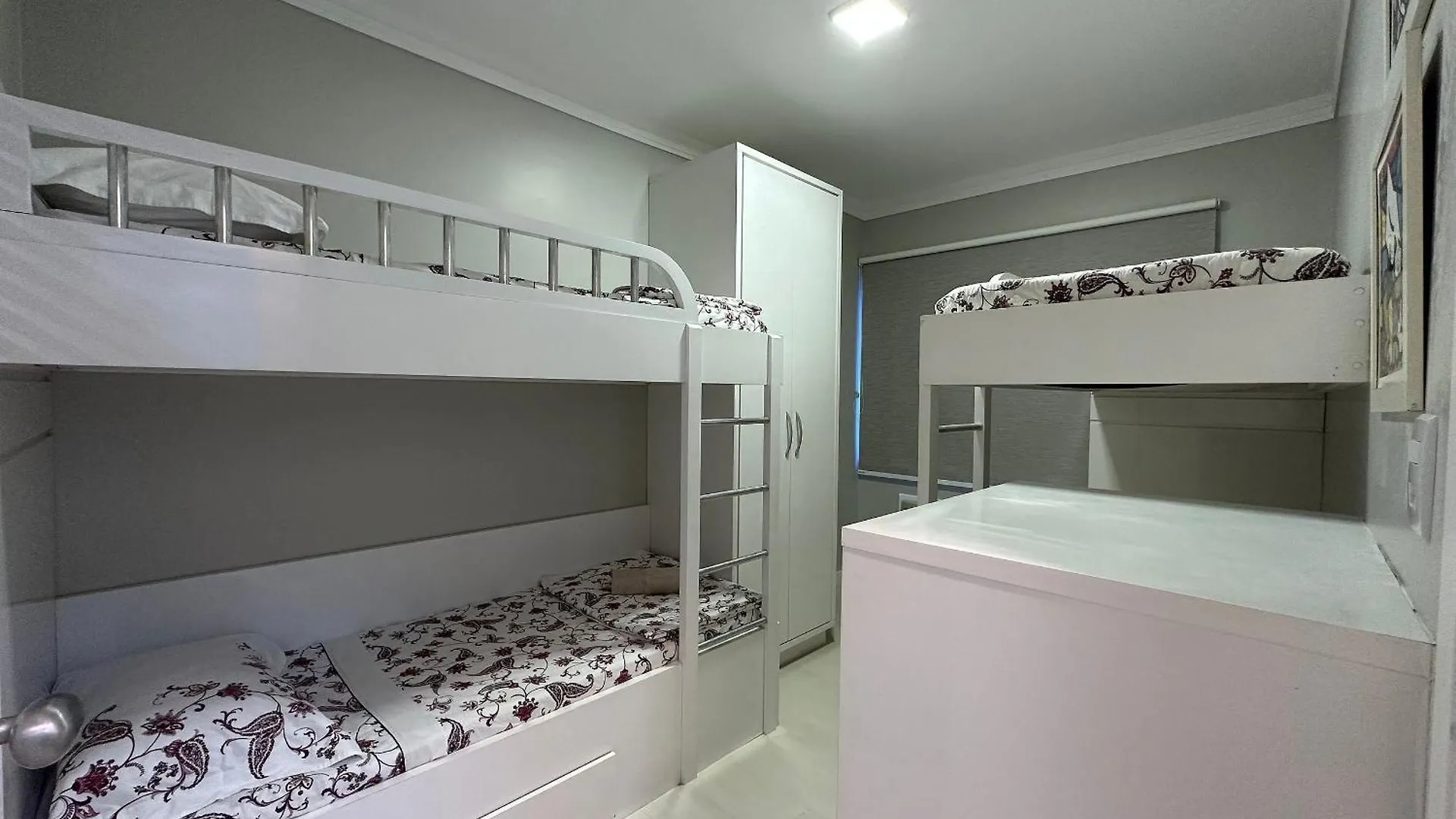 Apartmán Po01- Reformado| 2 Quartos| Tela Protecao| Garagem Balneário Camboriú